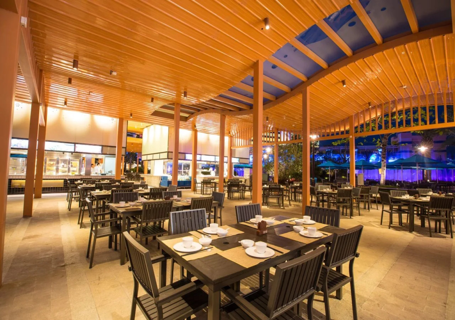 Chimelong Penguin Hotel