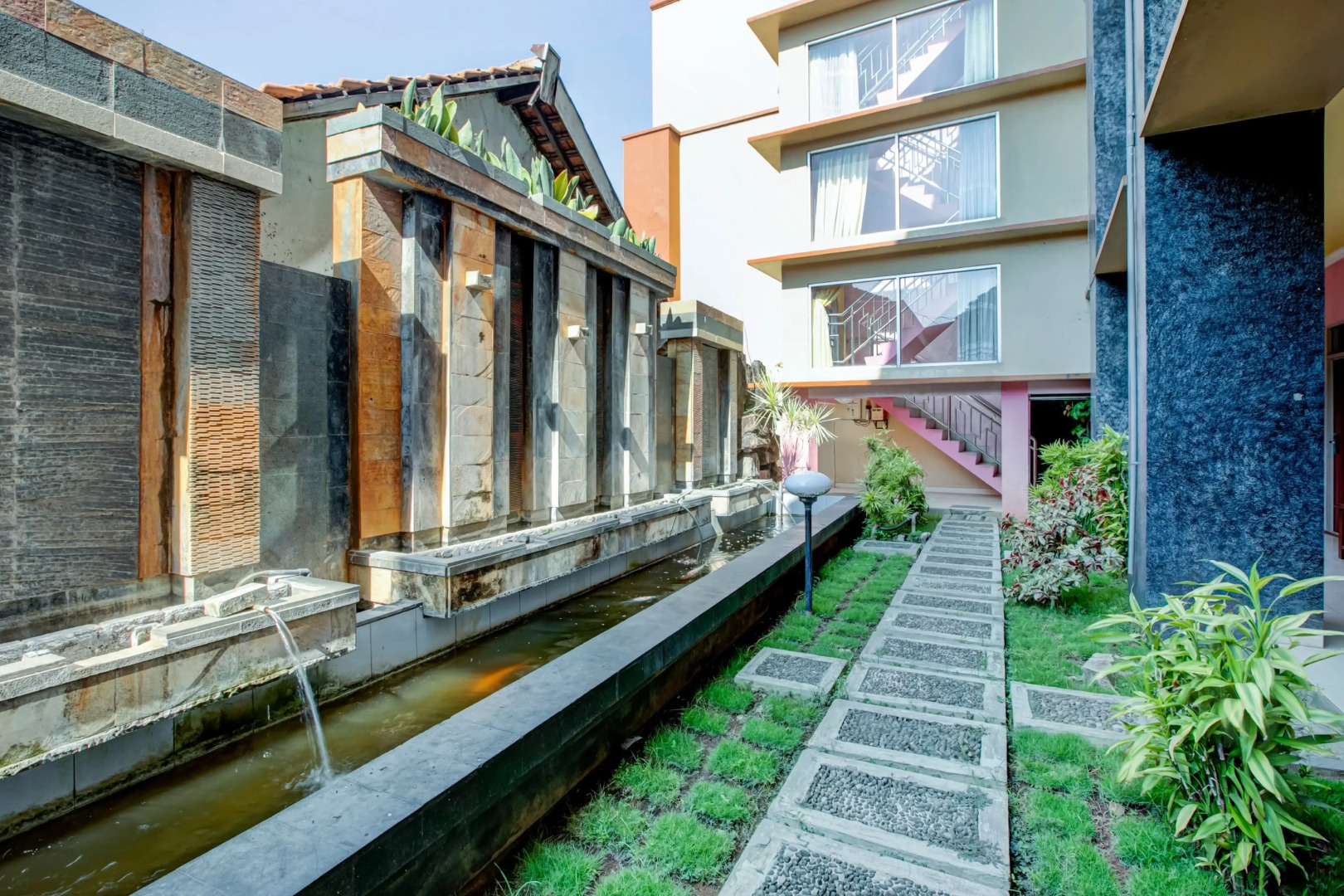 CAPITAL O 3933 Hotel Grand Anugrah