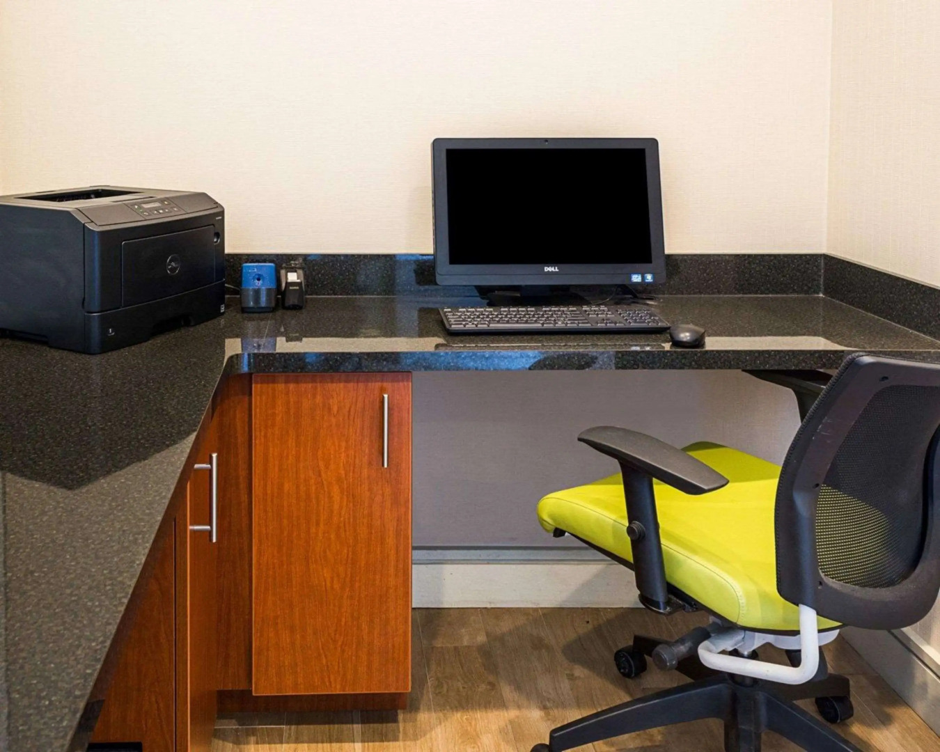 Comfort Suites Beachfront