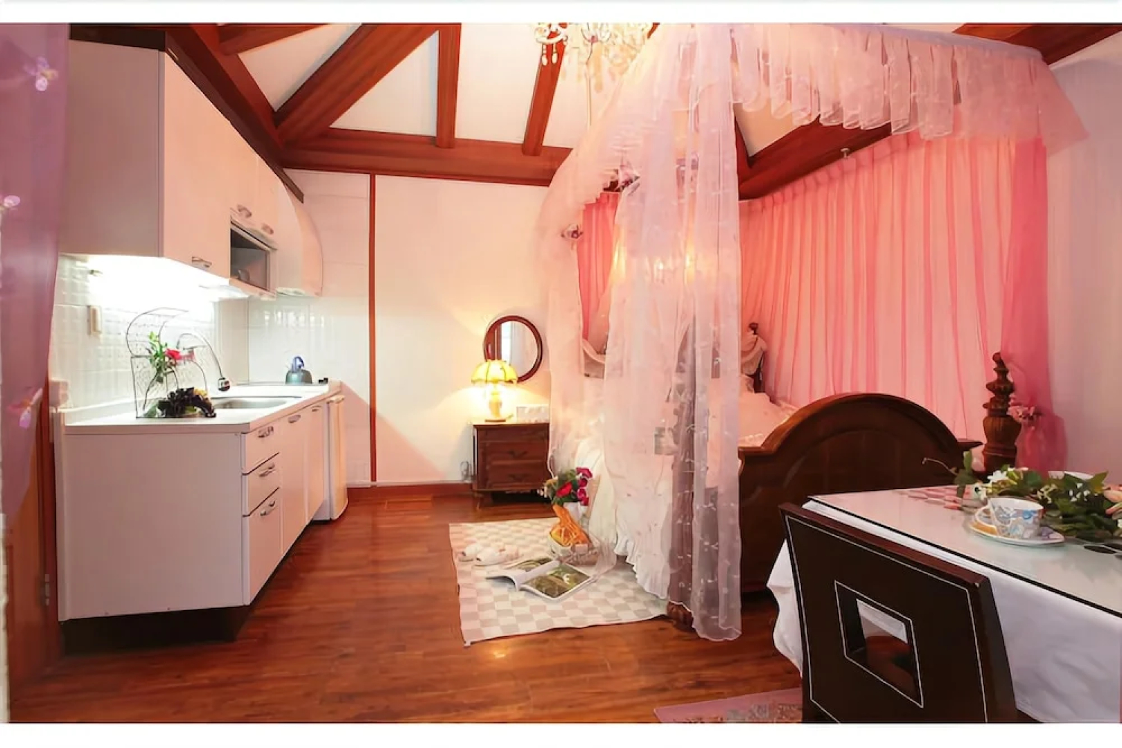 Rainbow Village Pension