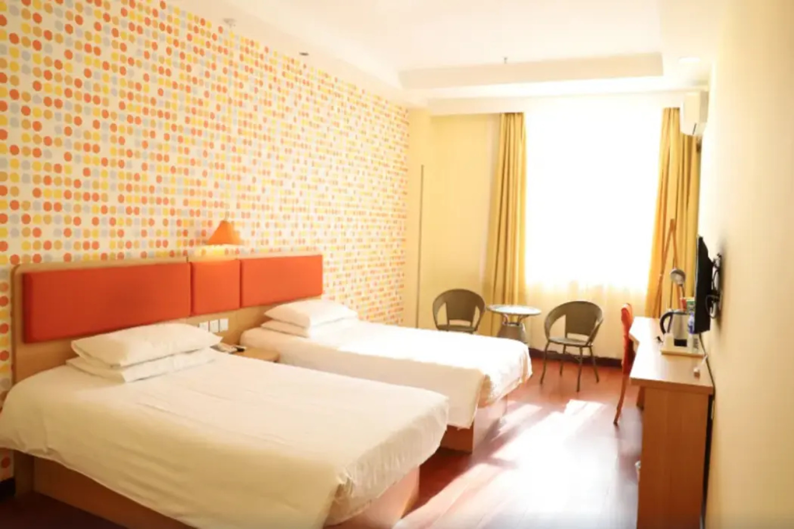 Homeinn Hotel (Hunchun International Passenger Station)