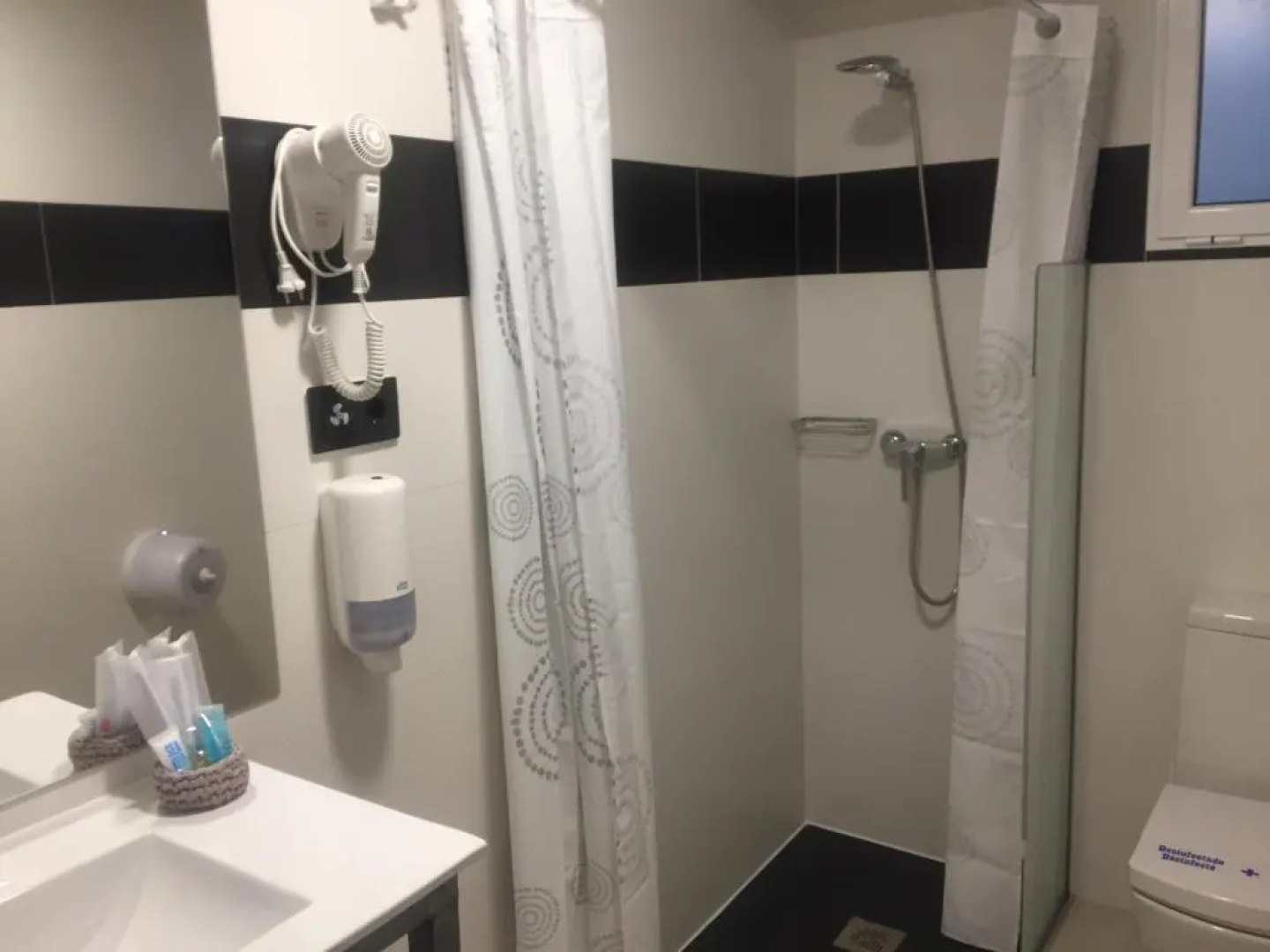 Hostal Boutique Luna De Gavin