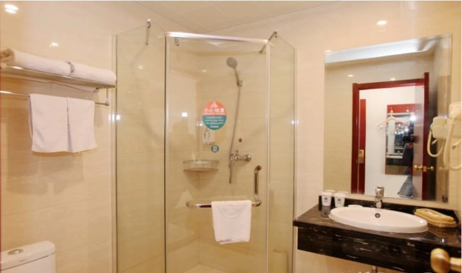 GreenTree Inn YanCheng XiangShui ChenJiaGang RenMin (E) Road HuangHai Road Business Hotel