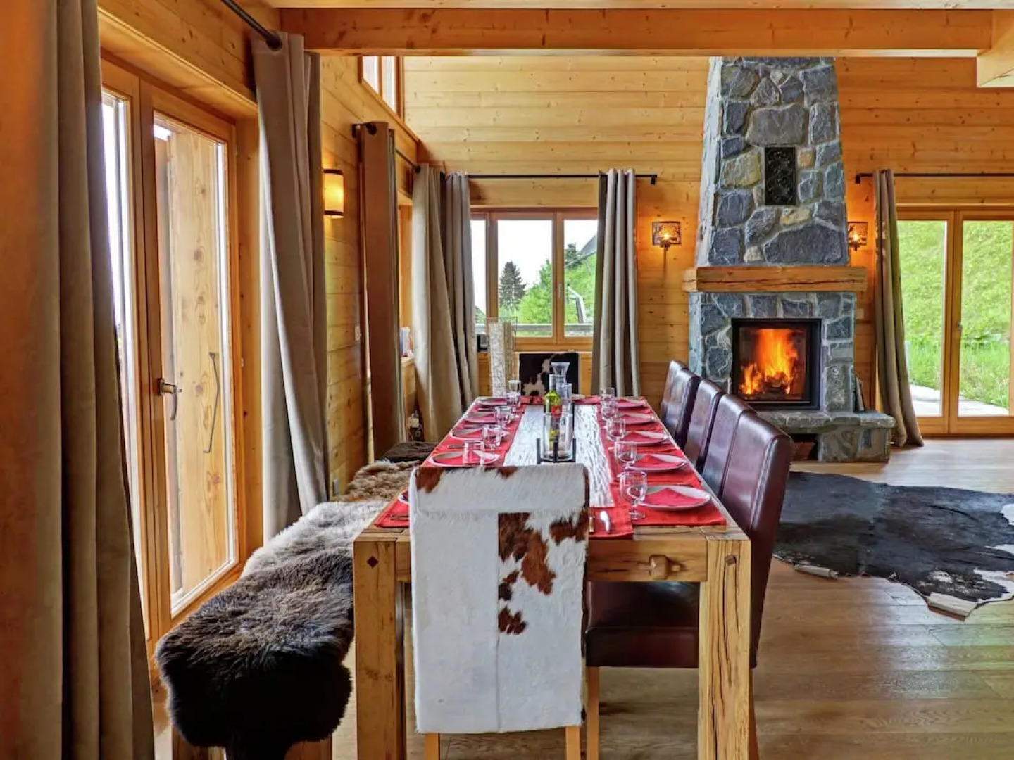 Modern Chalet with Hot Tub in Les Collons