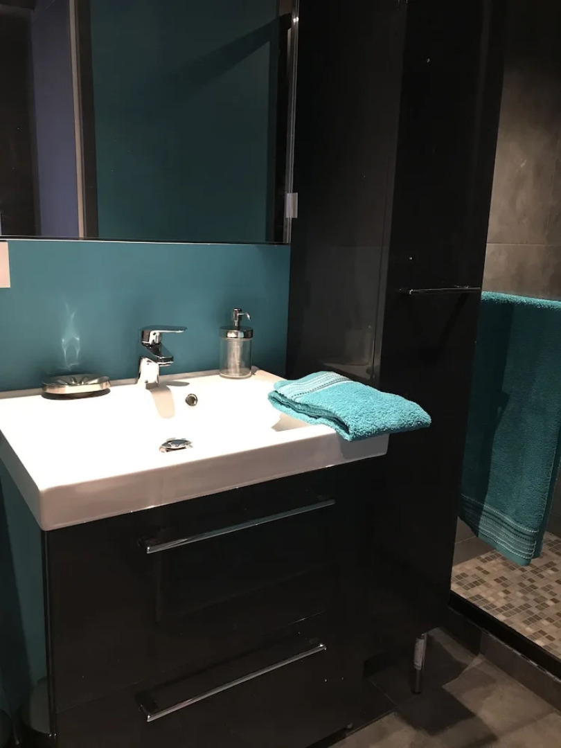 2P calme & confort à 3 min du tribunal