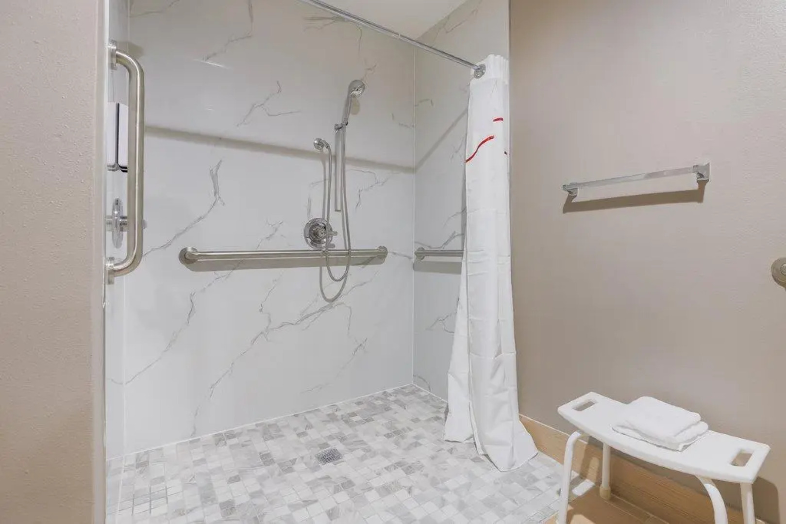 Red Roof Inn Sulphur