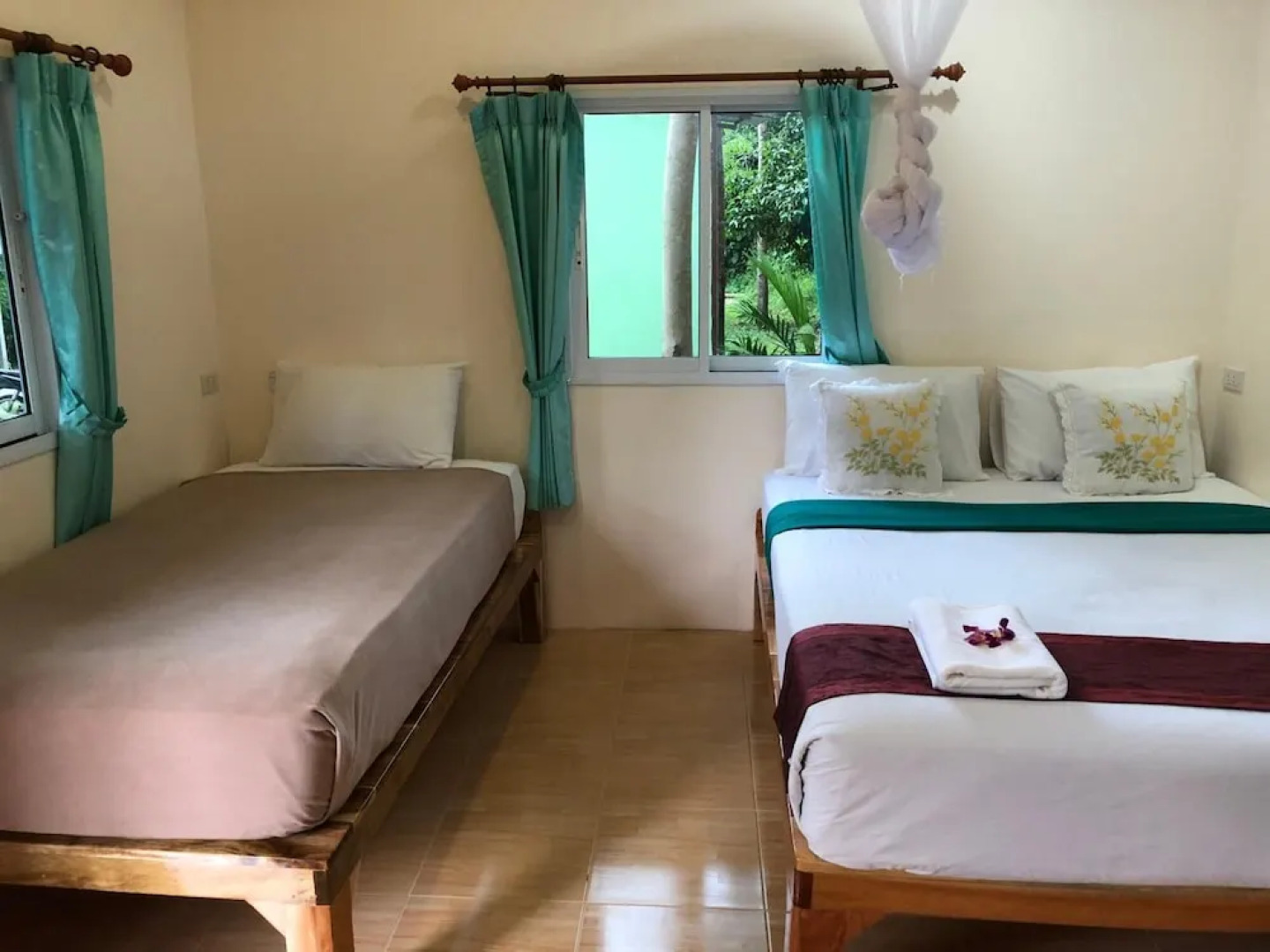 Khaosok Bamboo Huts Resort