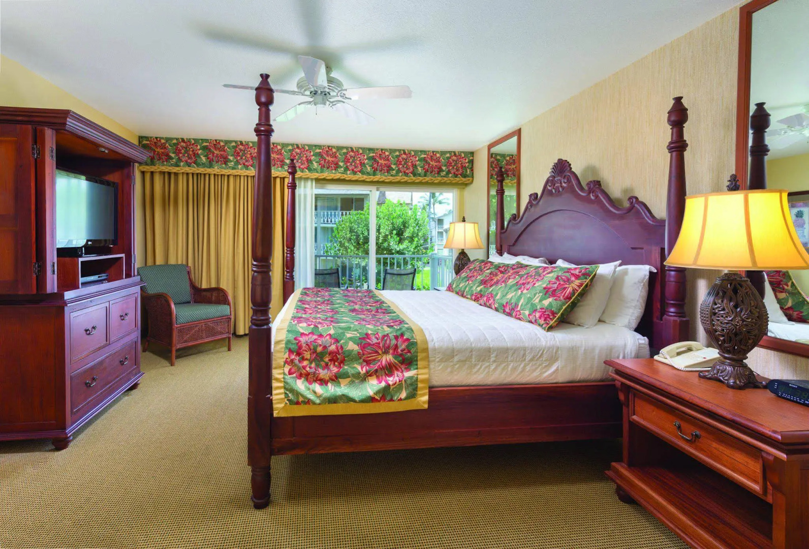 Kauai Coast at the Beachboy