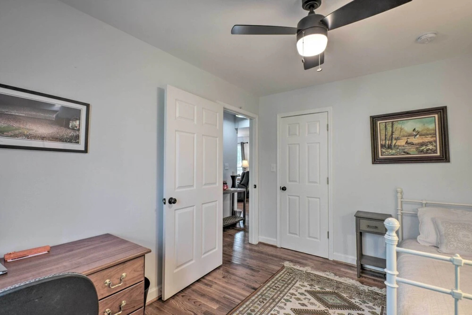 Pet-friendly Greenville Dwelling ~ 2 Mi From Dtwn!