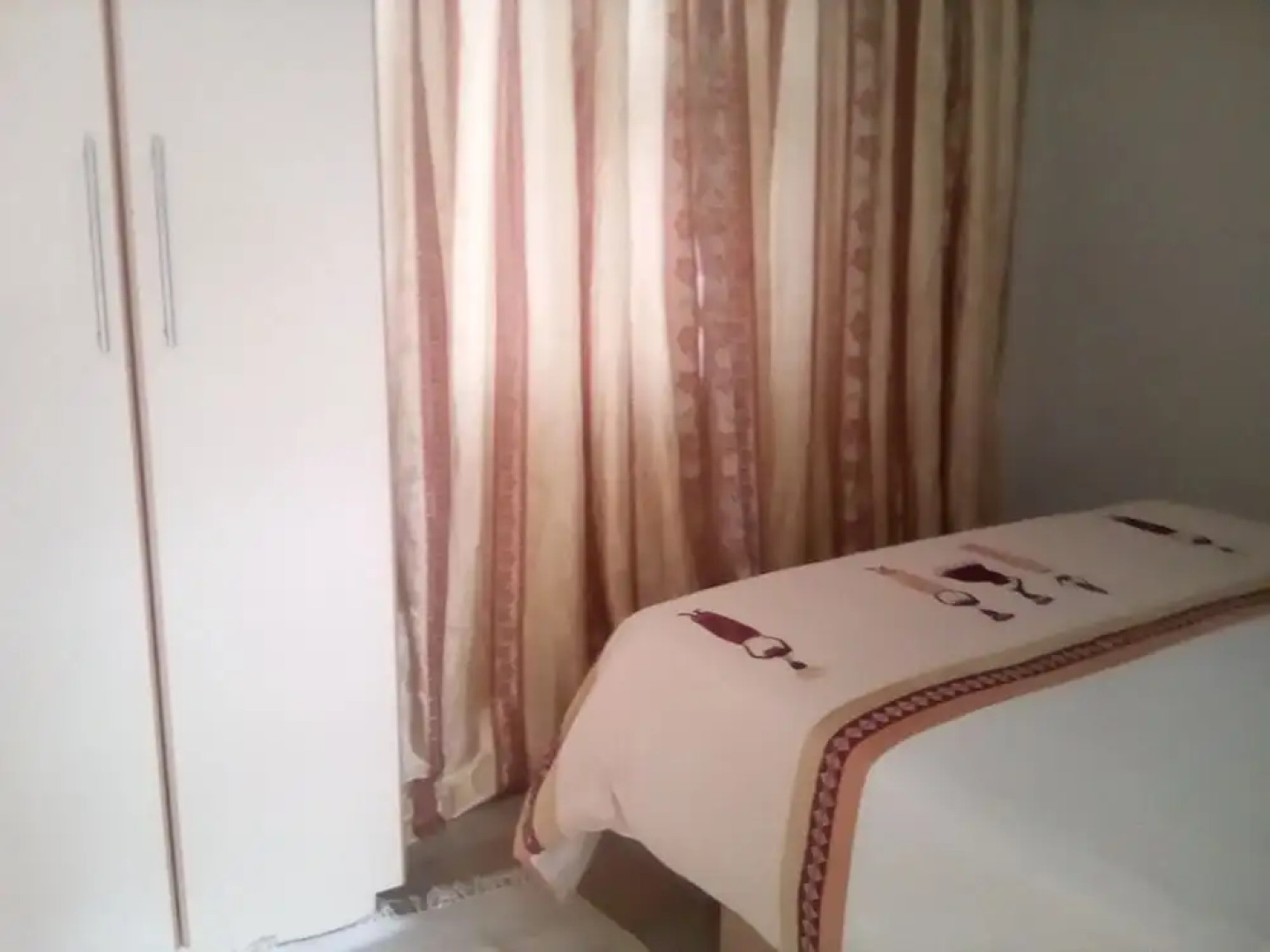 Jurdinee Guest House