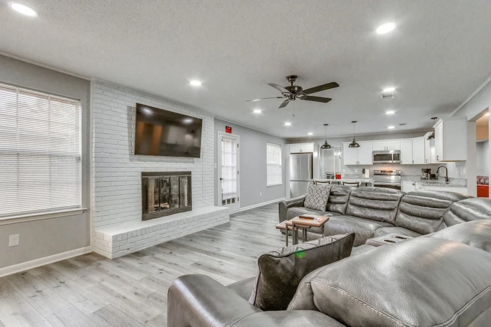 Pensacola Home w/ Private Yard: 7 Mi to Downtown!