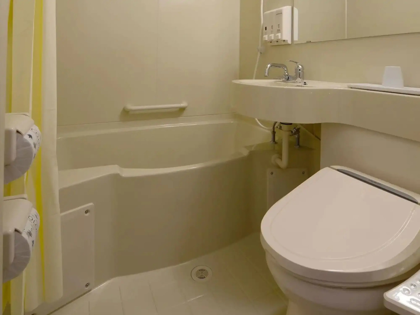 Toyoko Inn JR Kobe Station Kita