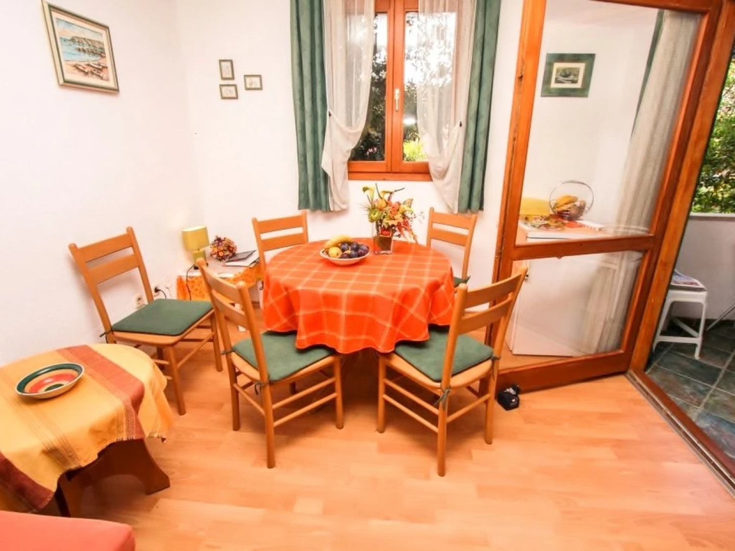 Apartments Irena