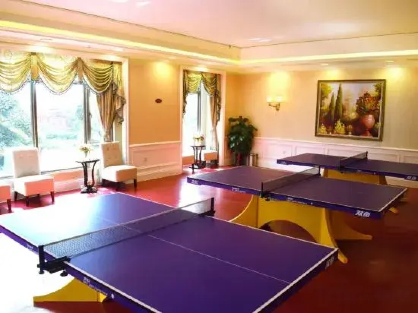 Jinshi Longmuwan Hot Spring Hotel