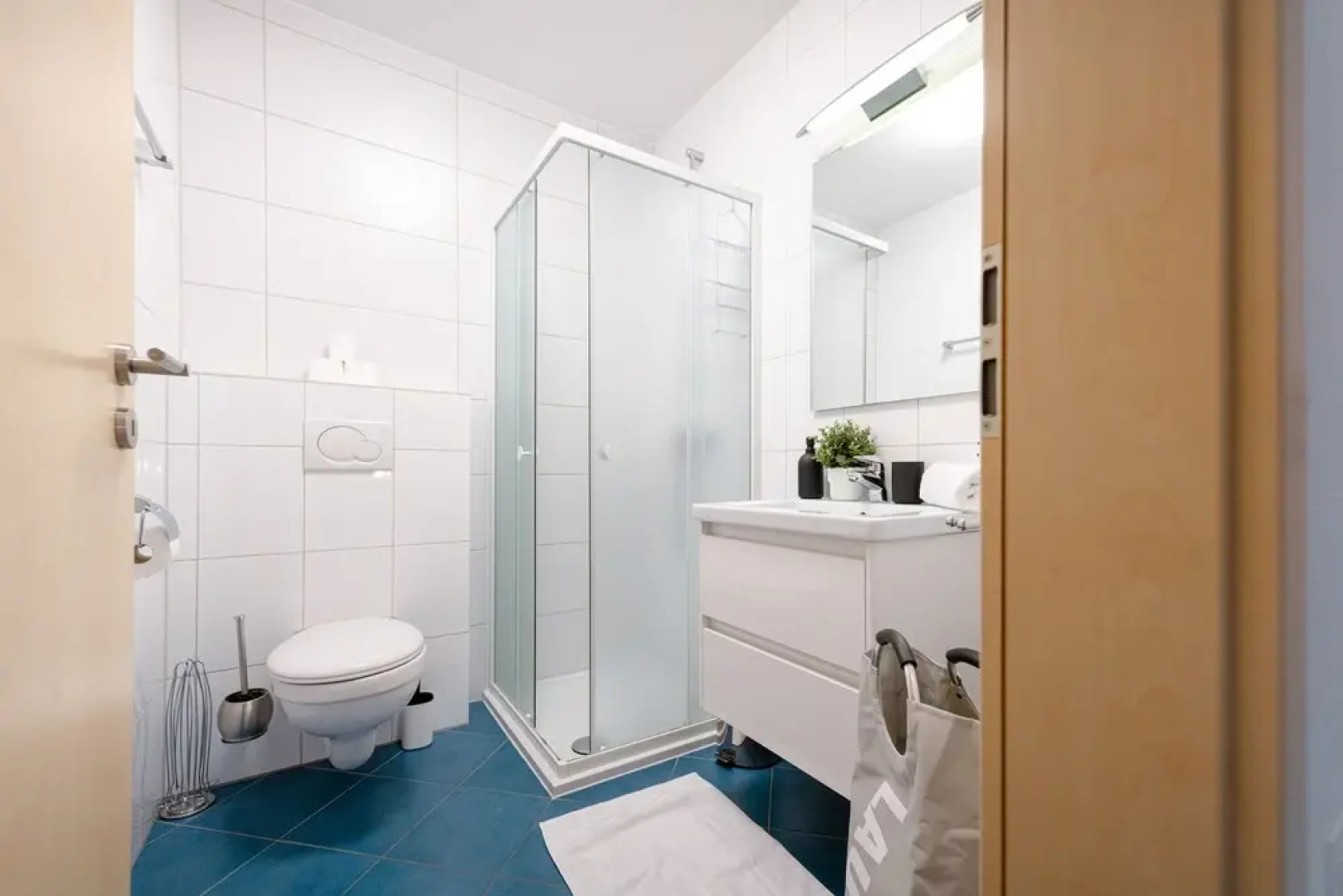 Business Leisure 1BR Esch-sur-Alzette