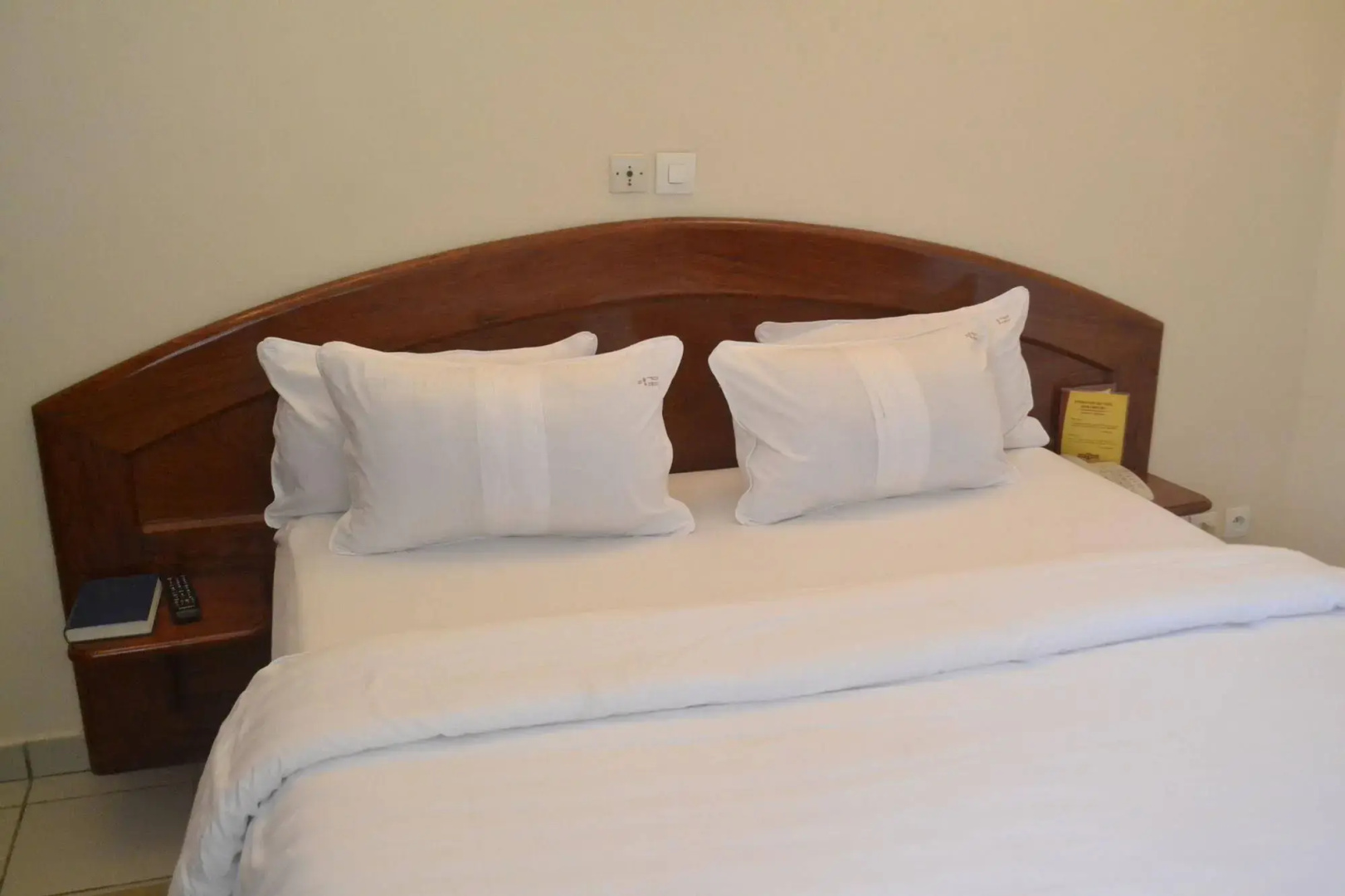 Planet Hotel