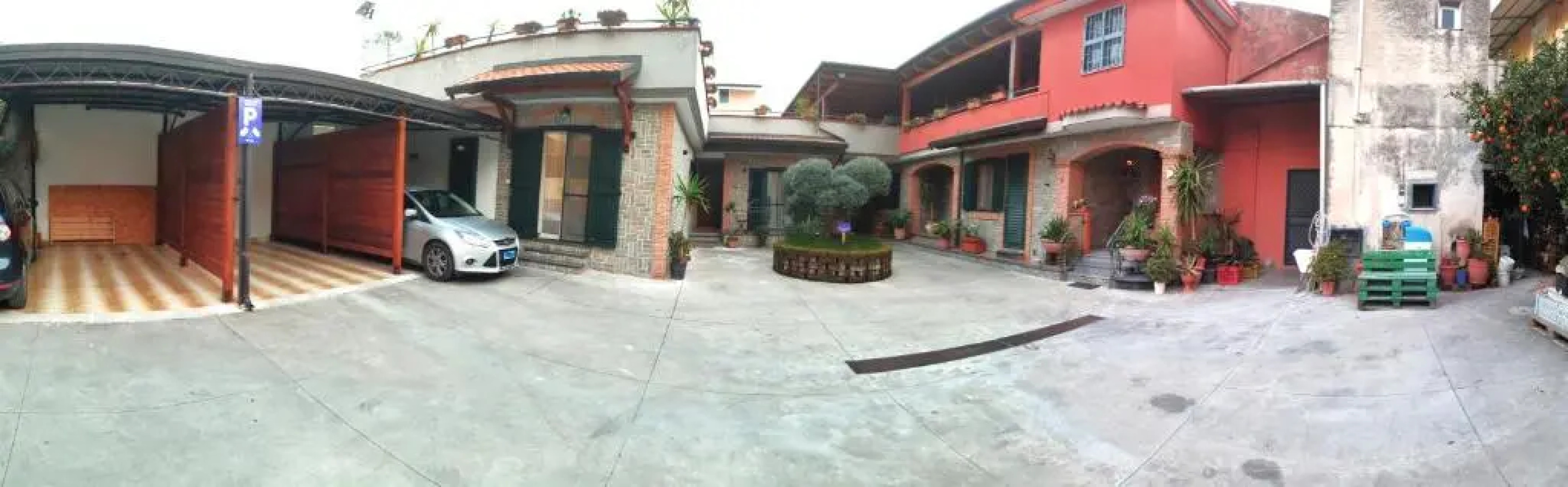 Midway House Italy Apartment