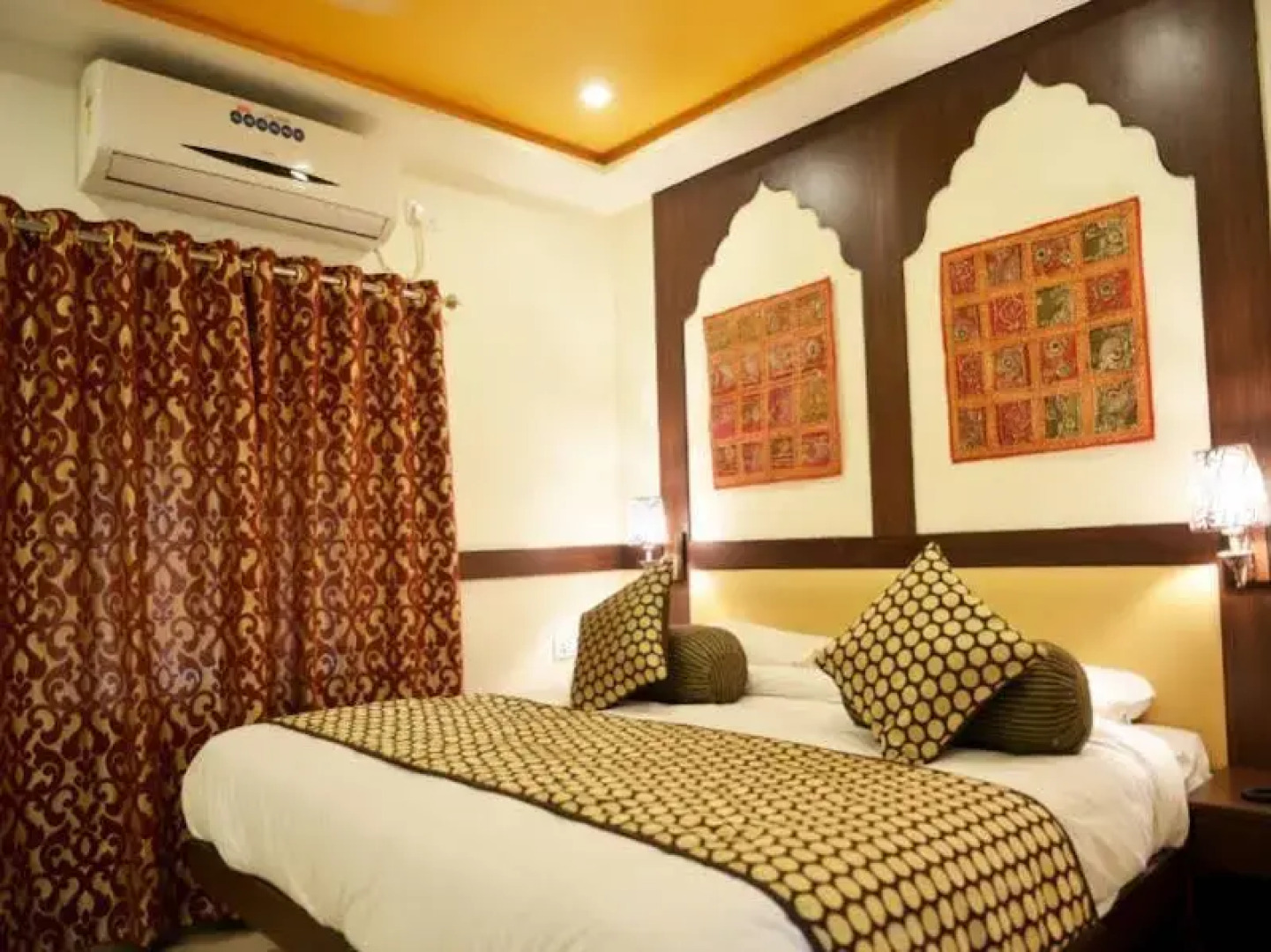 Shanti Bhawan Heritage Hotel