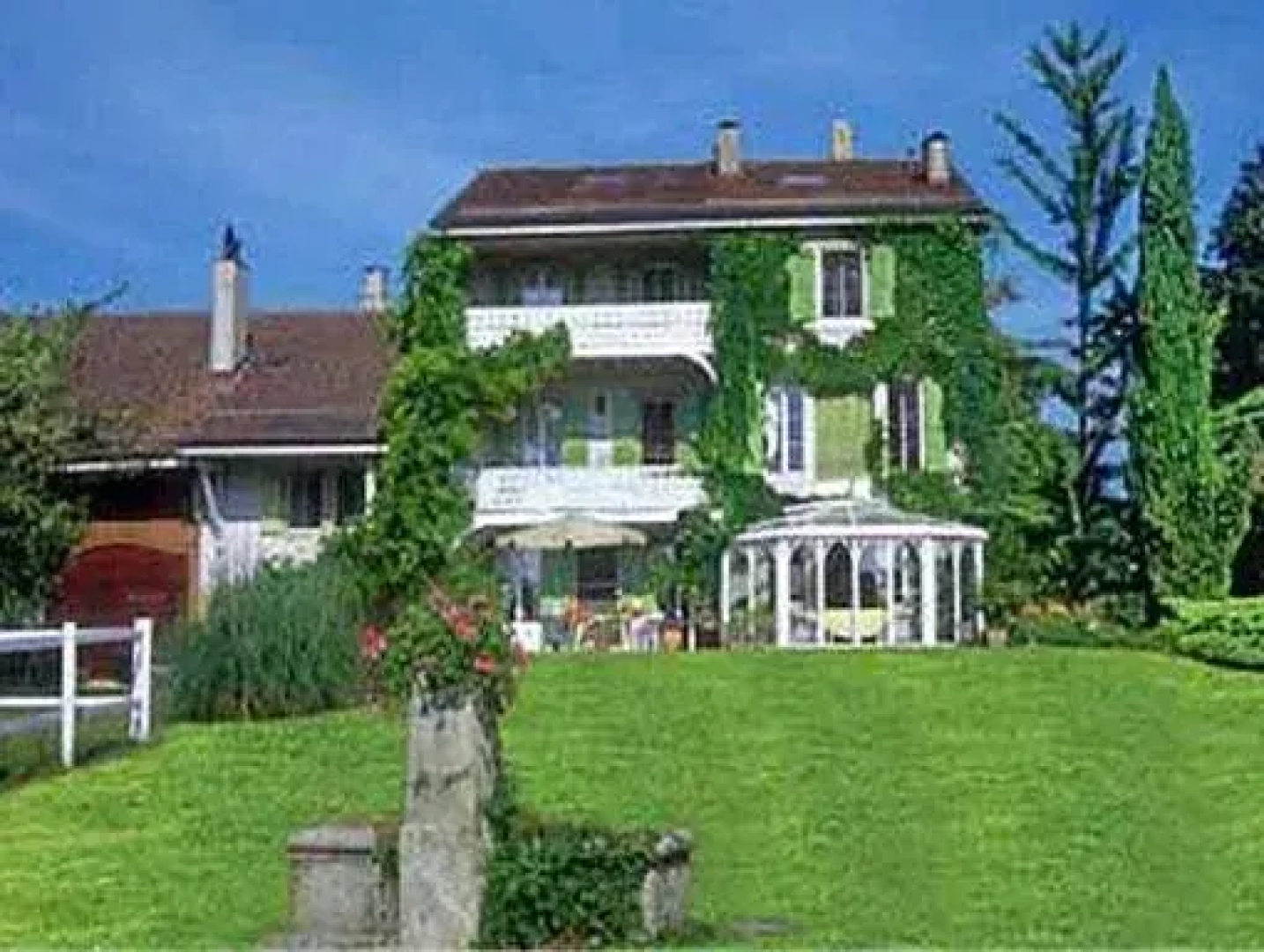 La Coudre Bed & Breakfast