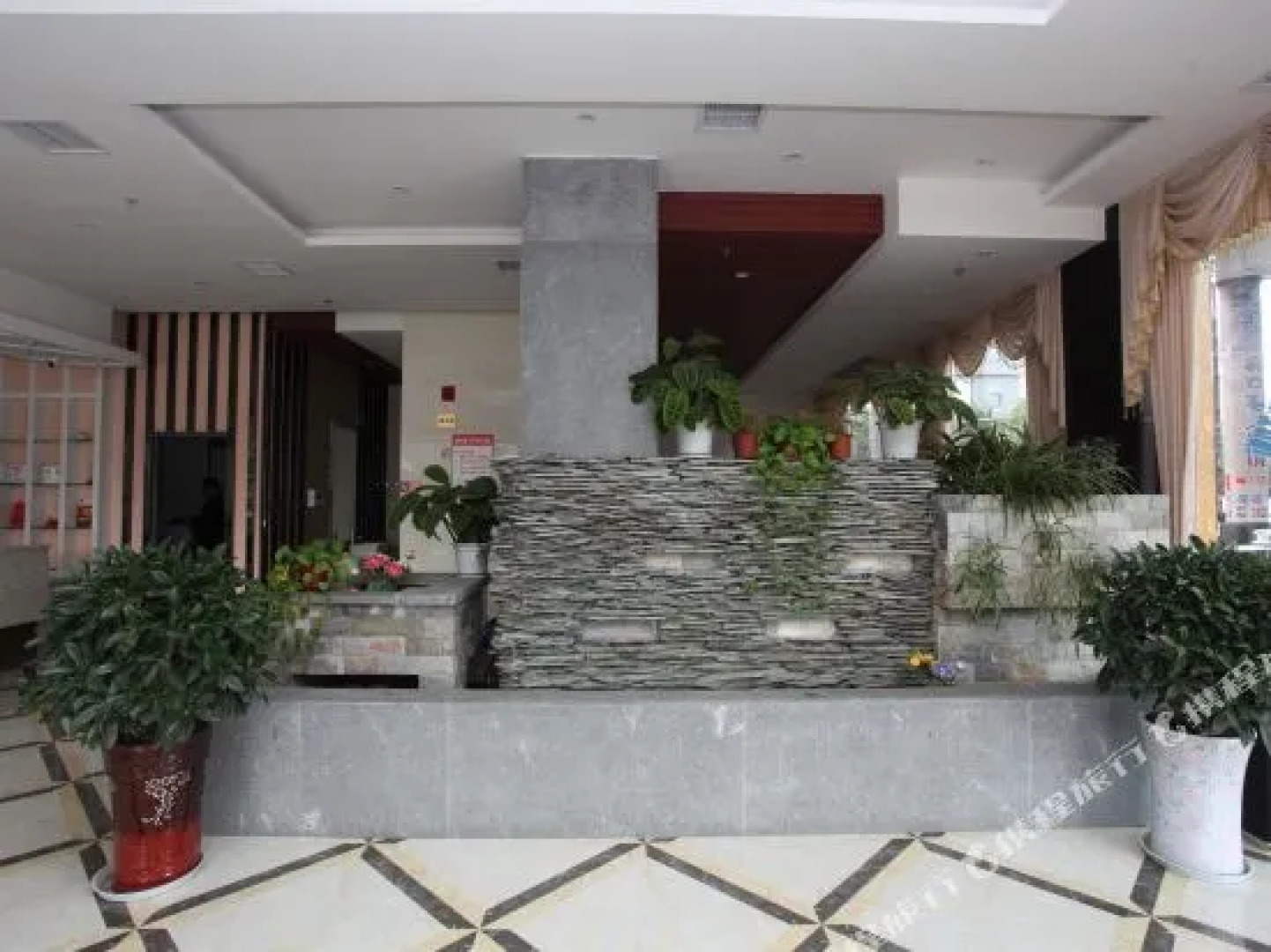 Meishan Mengjuge Hotel