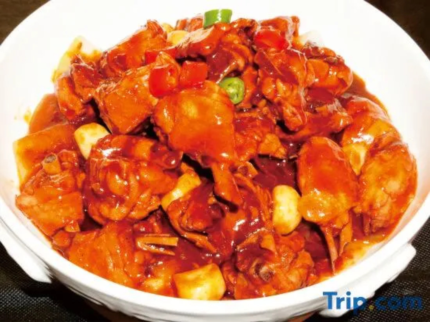 Qiankun Business Hotel