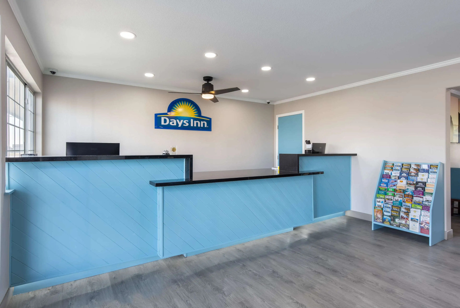 Days Inn by Wyndham Red Bluff