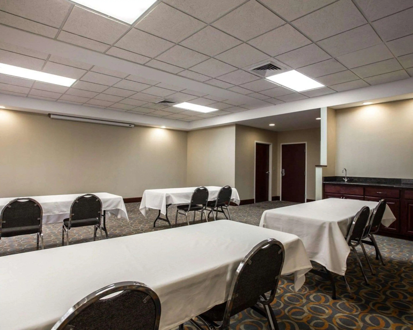 Comfort Inn & Suites Lumberton Central I-95