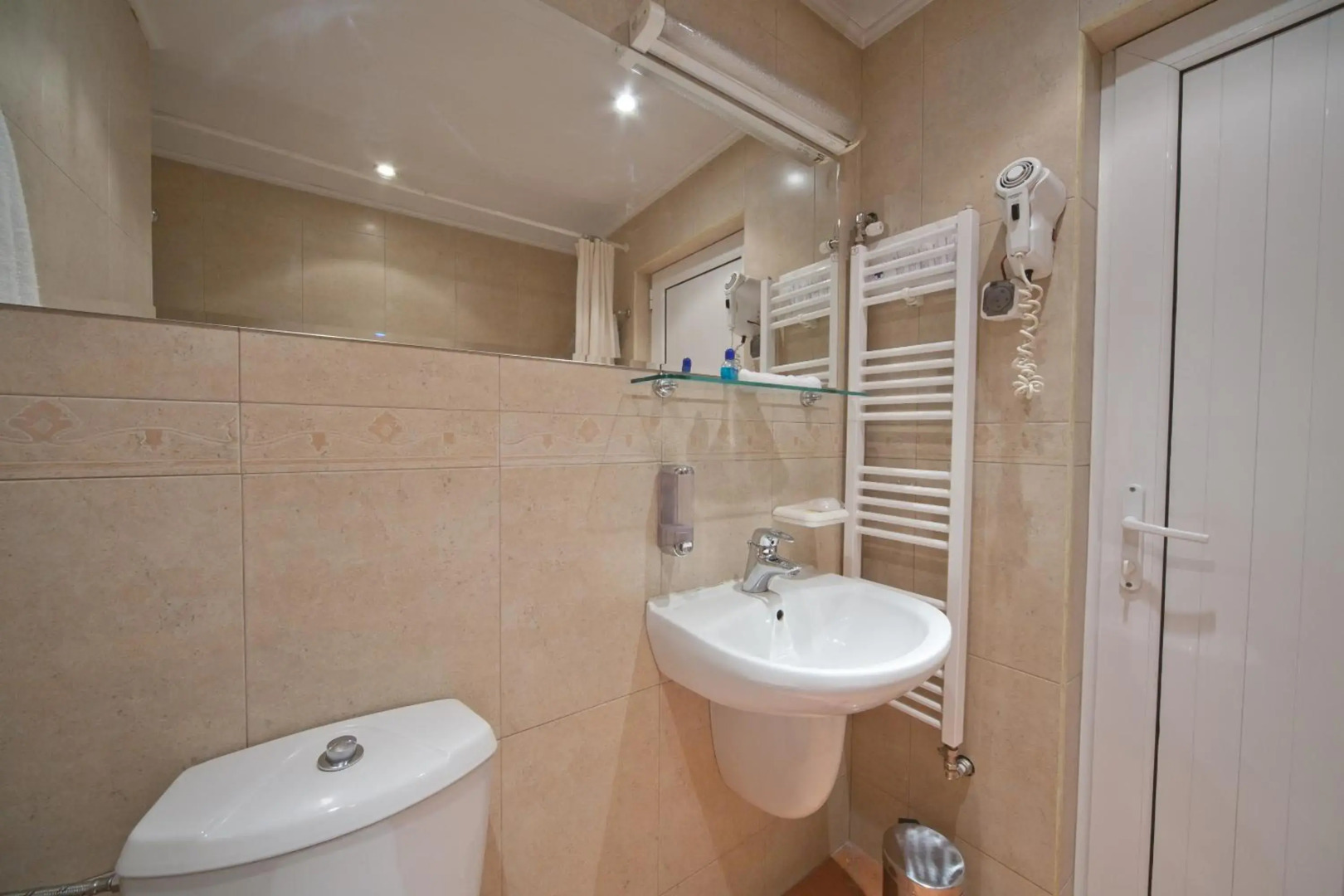 Slavyanska Beseda Hotel