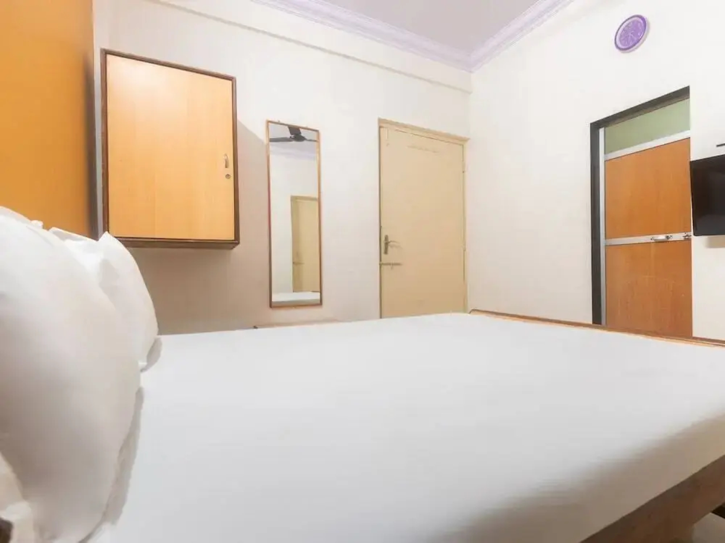 Hotel Saitej by OYO Rooms