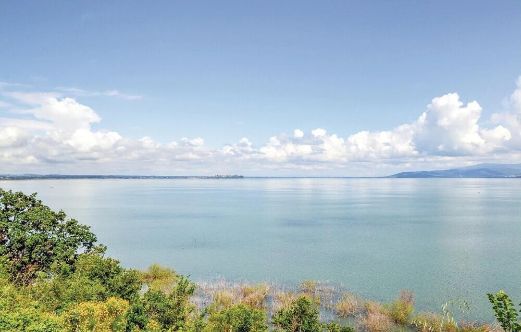 Beautiful Apartment in Castiglione del Lago With Wifi, Outdoor Swimming Pool and Outdoor Swimming Pool