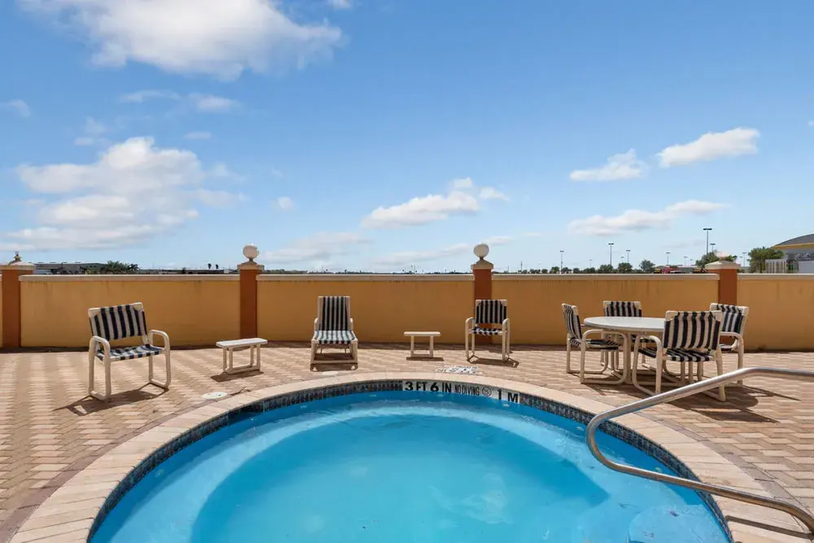 Best Western Plus Arena Inn & Suites