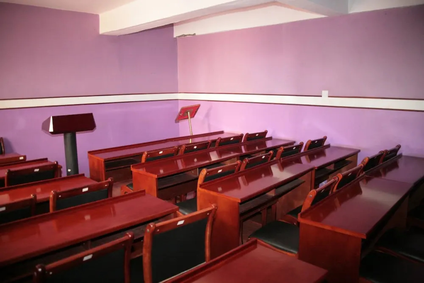 The Headquarters Inn