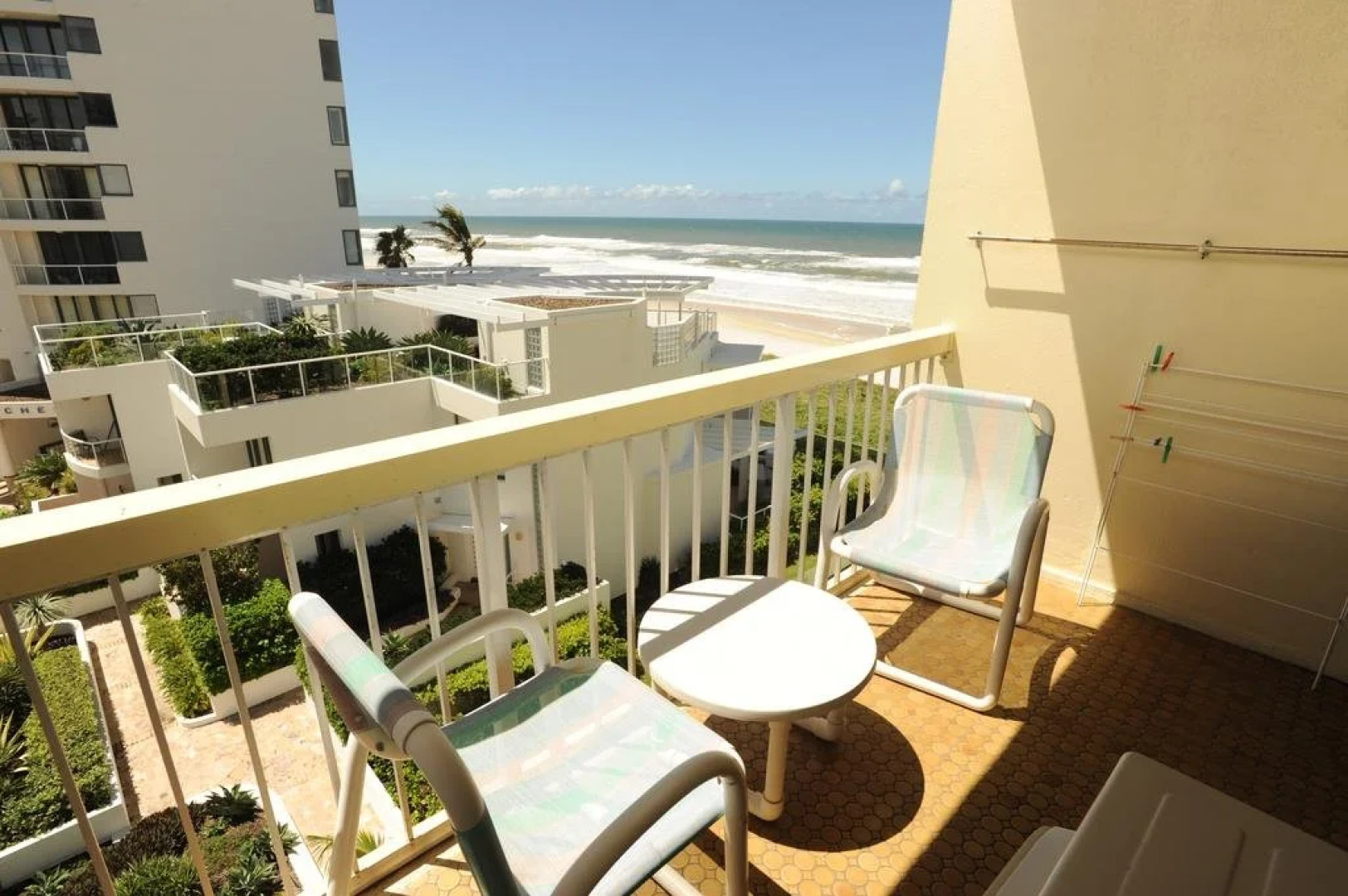 Anglesea Beachfront Court Holiday Units