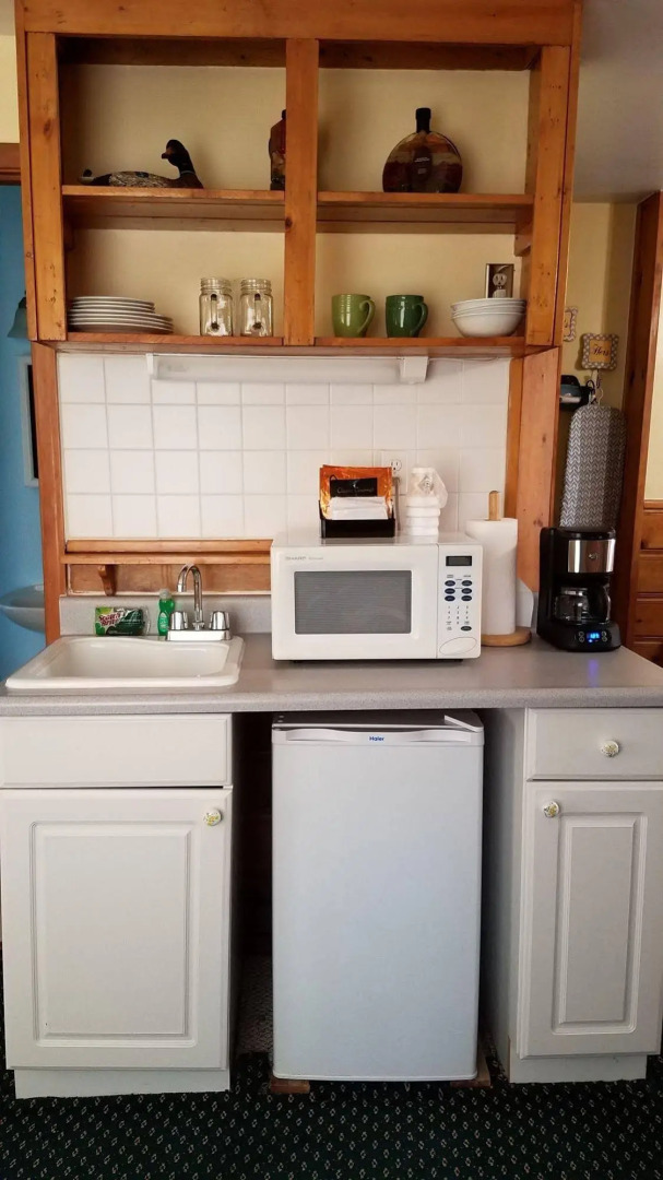 Stone Mountain Lodge and Cabins