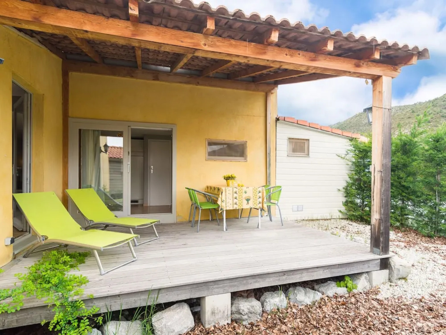 Villa in Park With Communal Swimming Pool, in the Provençal Mountains