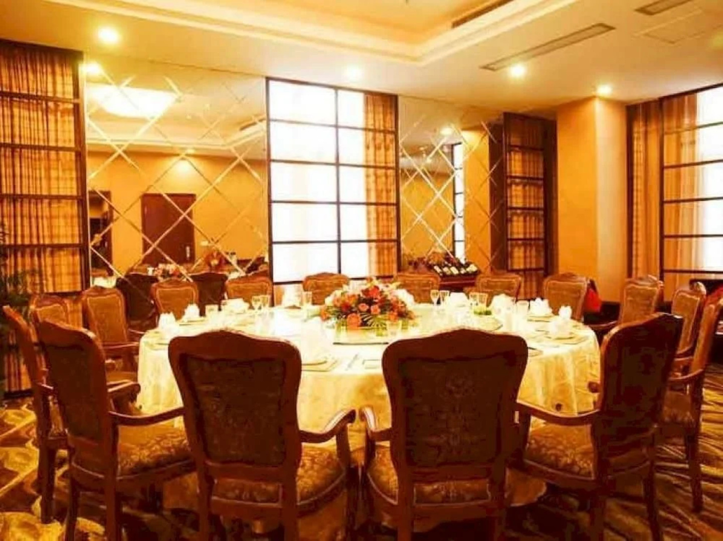 Century Dawn International Hotel