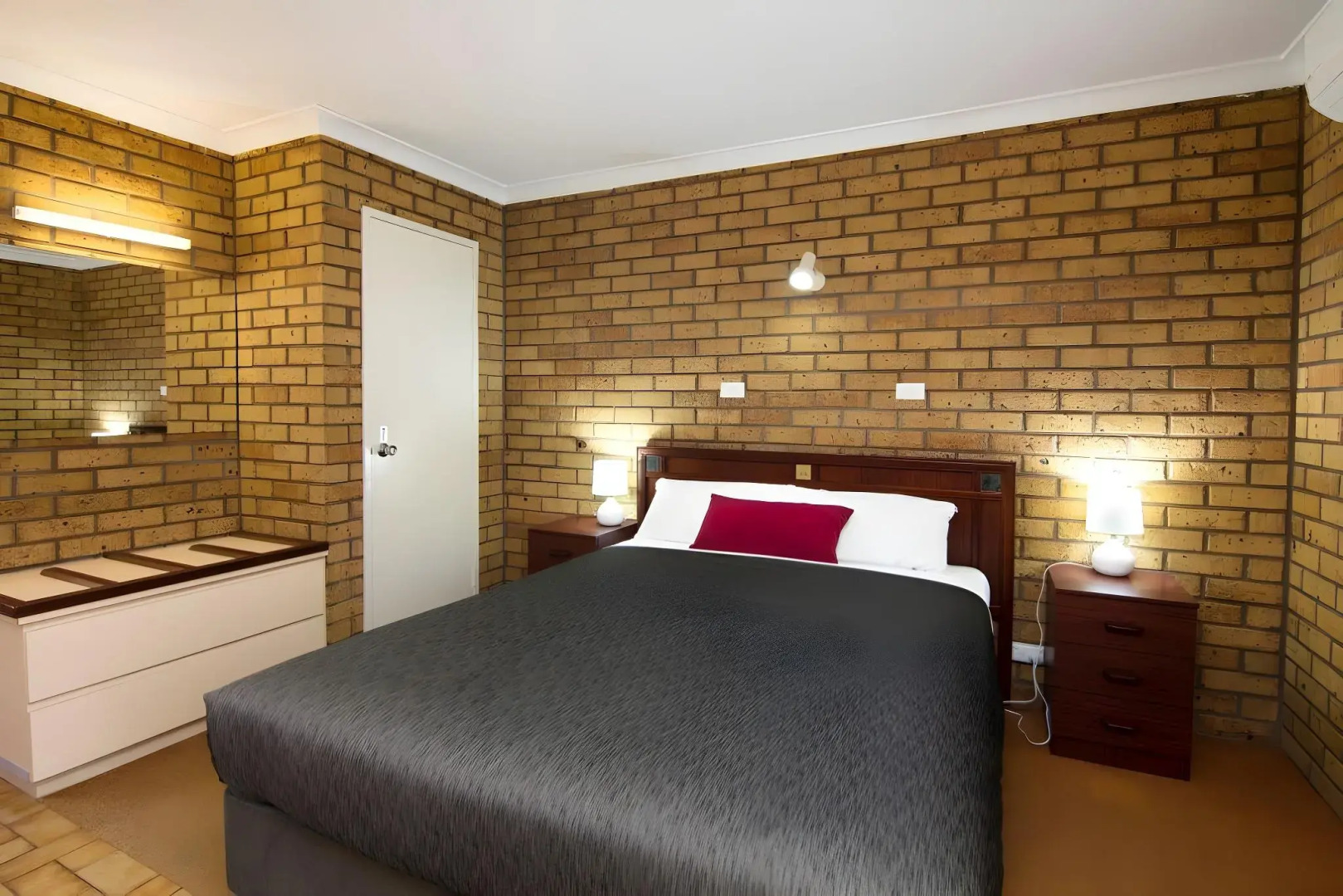 Cervantes Pinnacles Motel