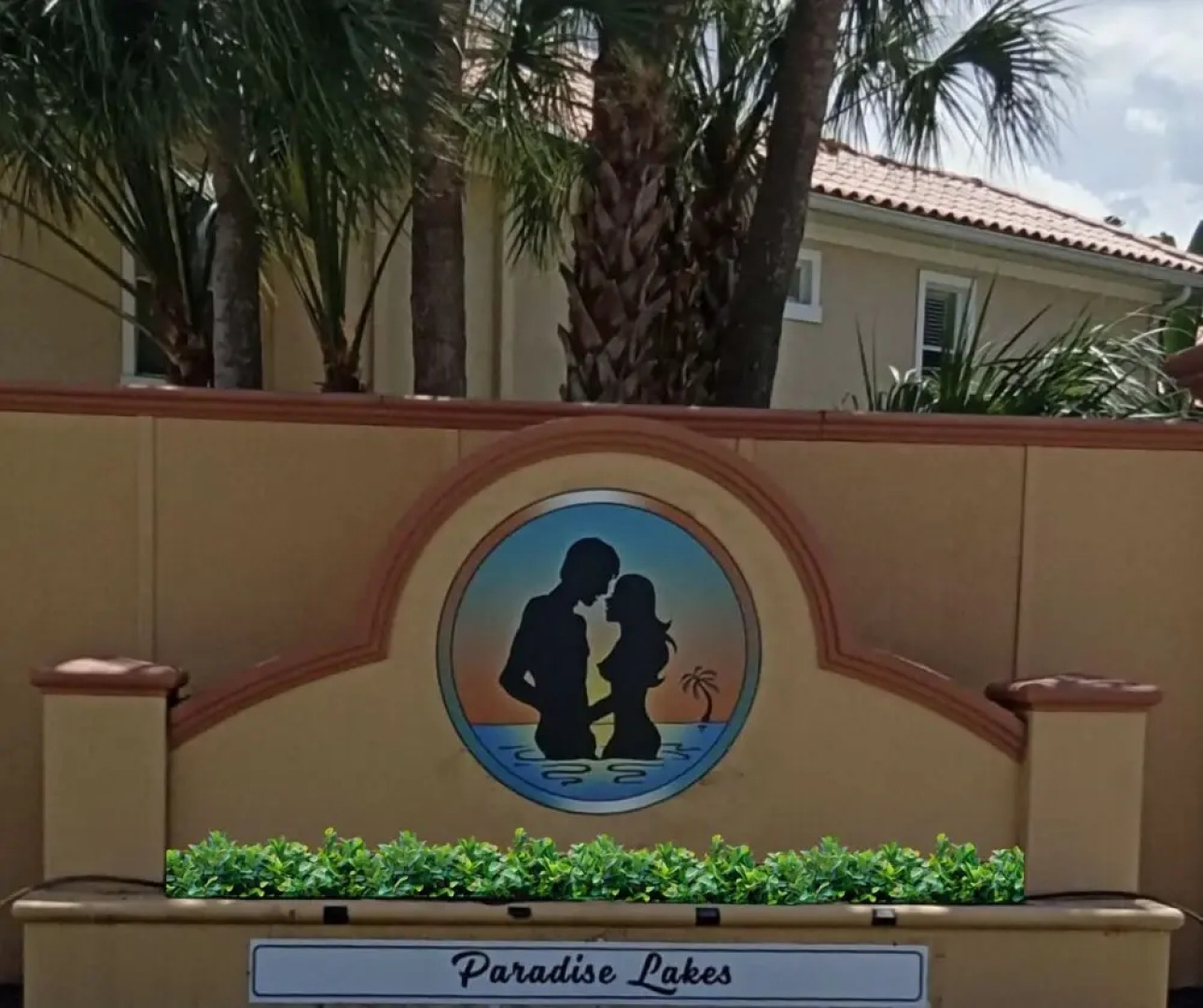 Paradise Lakes Resort, Clothing Optional Resort - Adult Only