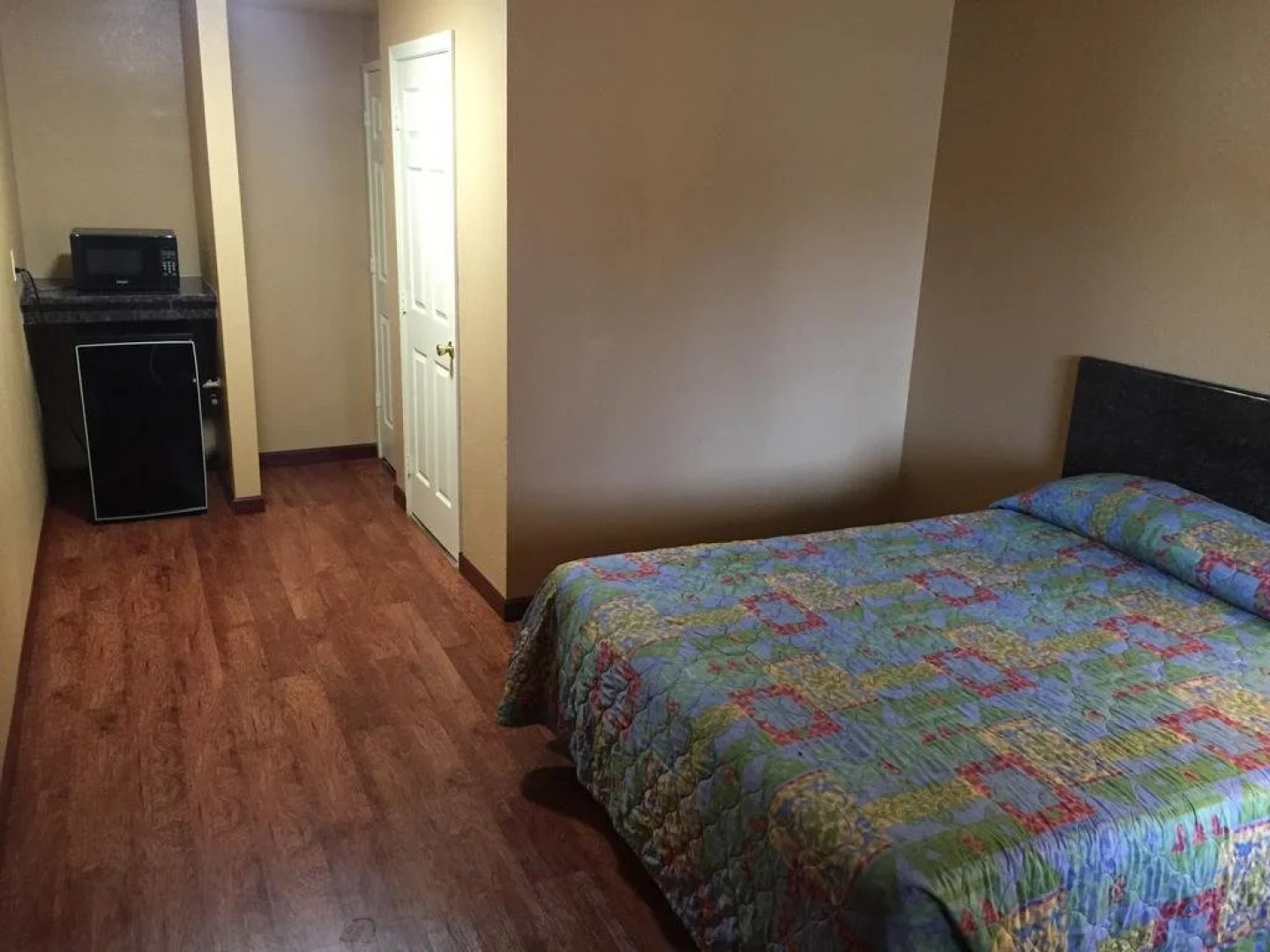 Emerald Motel Seattle