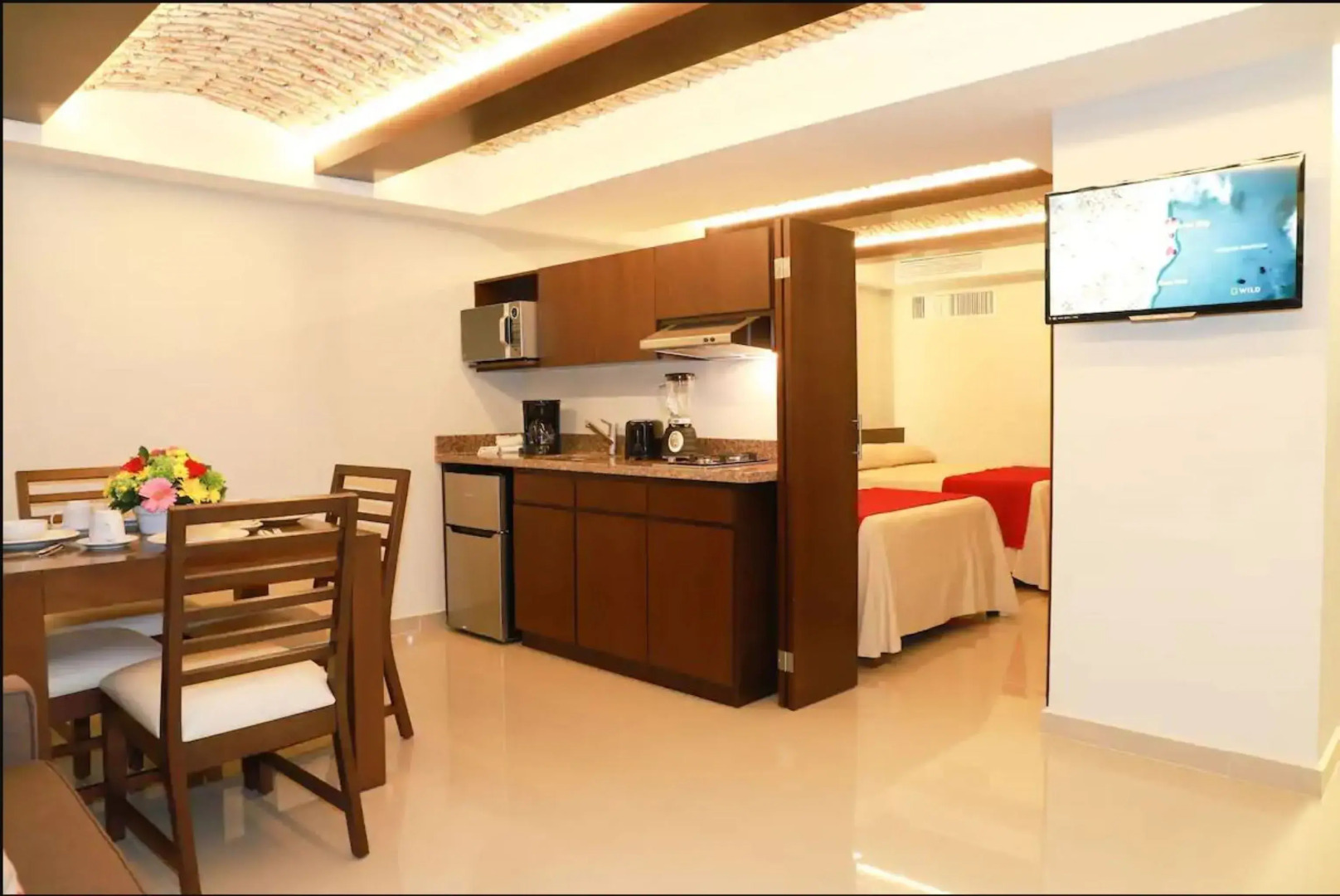 Suites Las Flores Beach Mazatlan