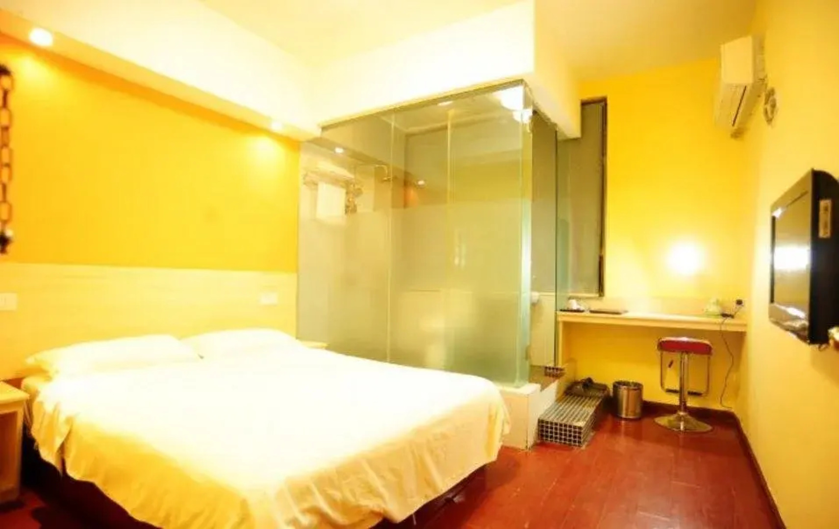 Ruixiangda Business Hotel