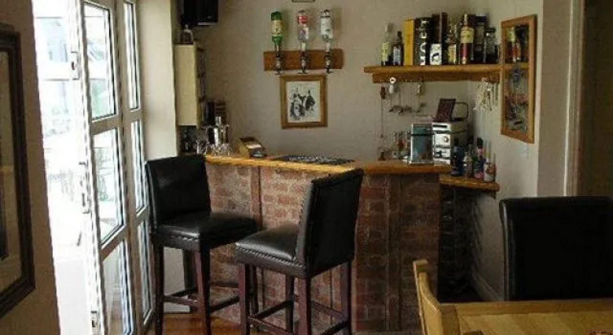 Roseville Bed & Breakfast