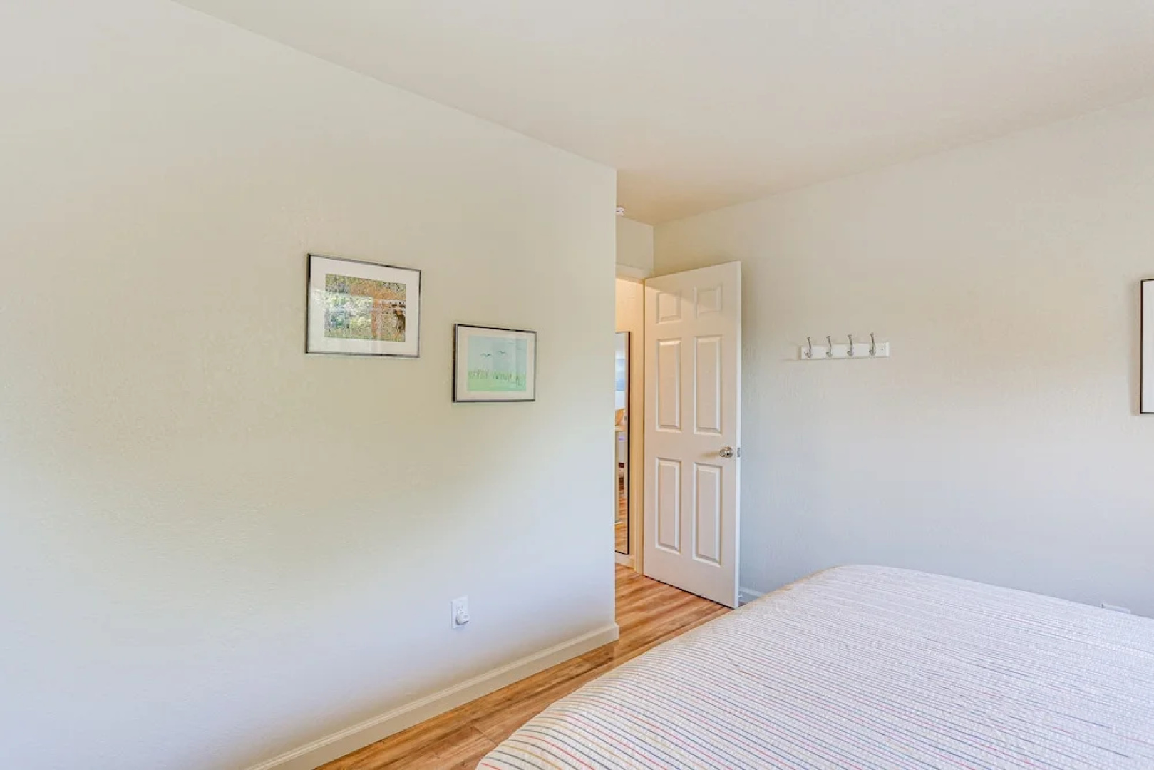 Airy Fortuna Apartment With Deck!