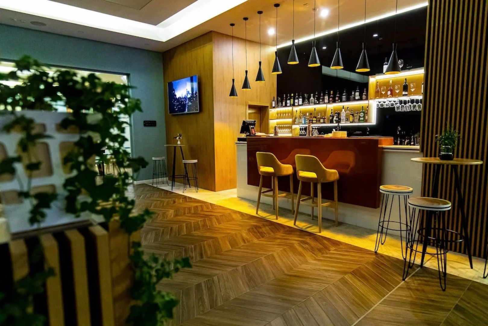 Grand View Hotel & Suites Copou