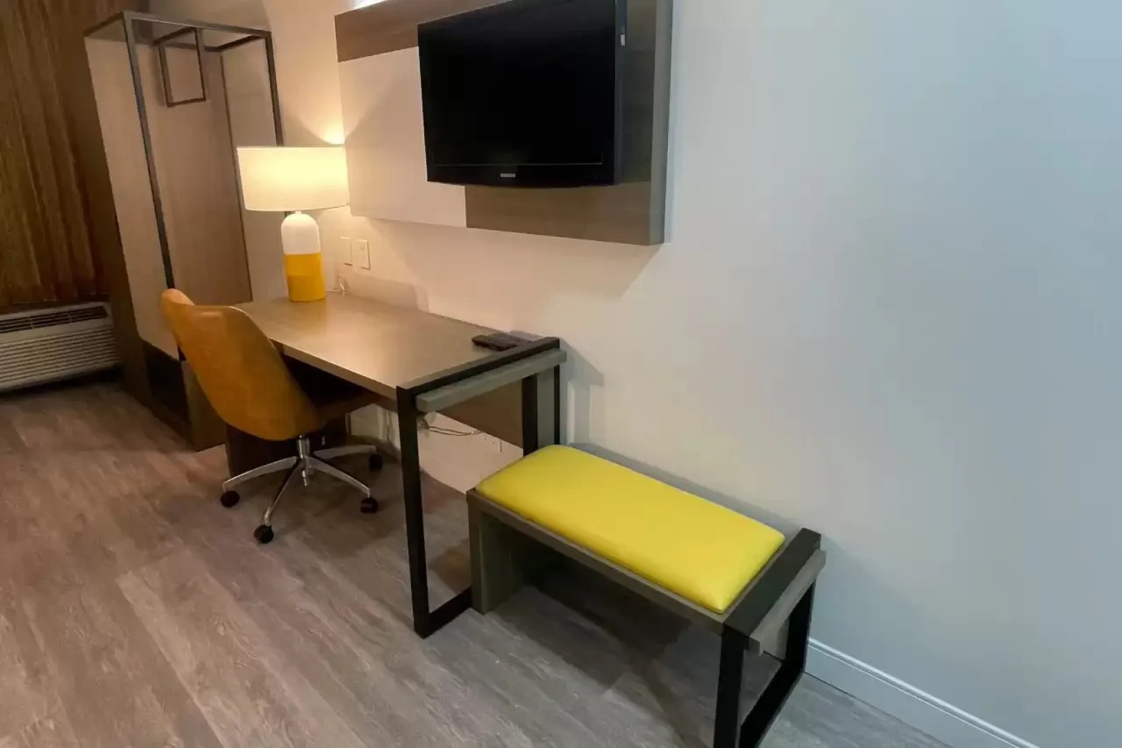 Comfort Inn & Suites Salt Lake City I-80 I-15 Downtown