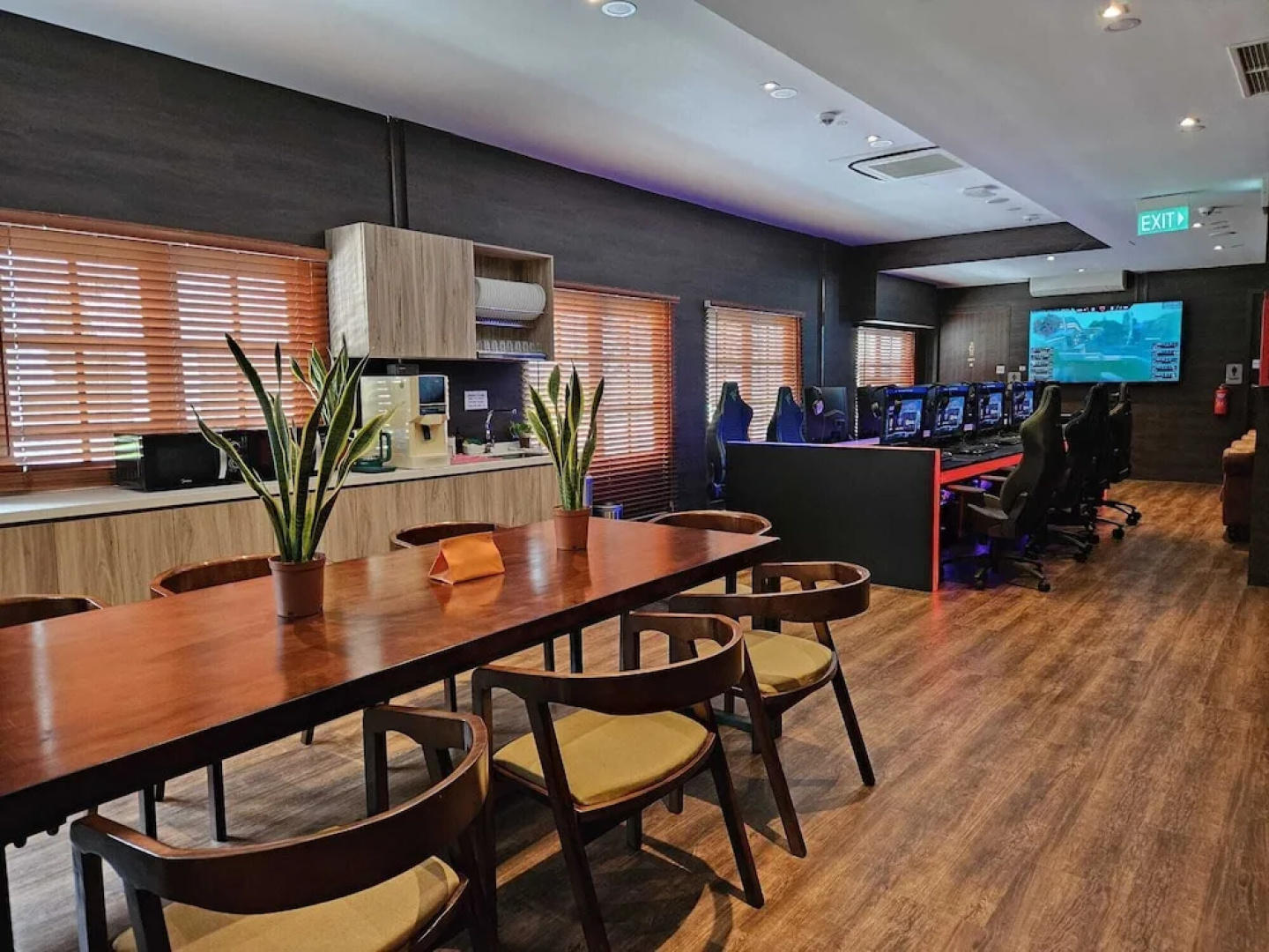 Arena eSports Hotel at Bugis Village