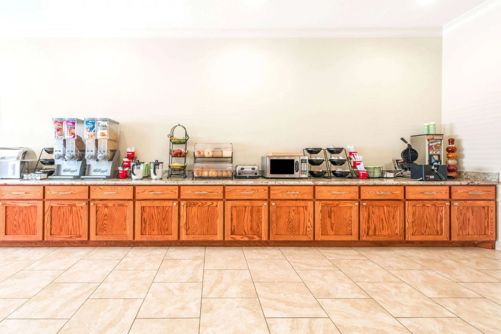 Ramada by Wyndham College Station