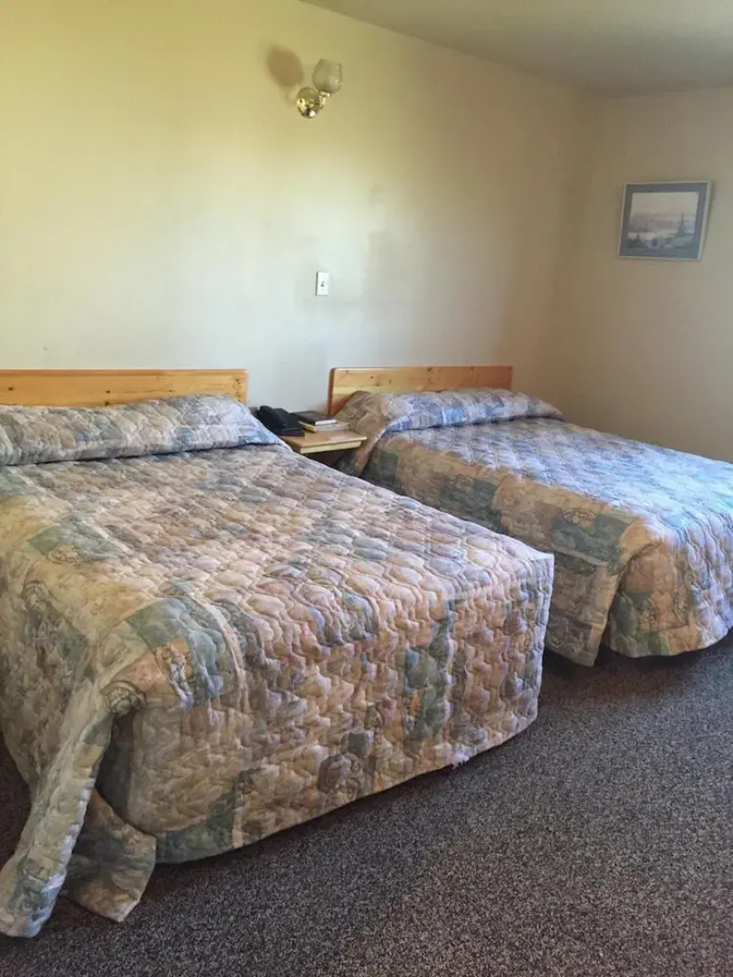 Wakiki Motel & Lounge