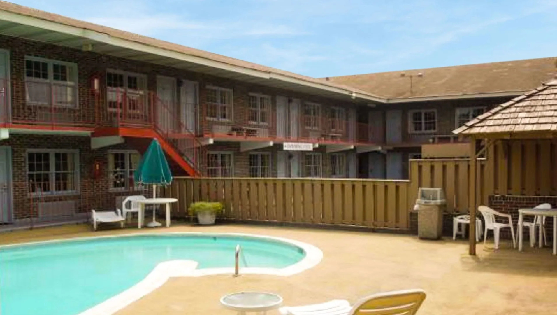 Capt. John Smith Inn