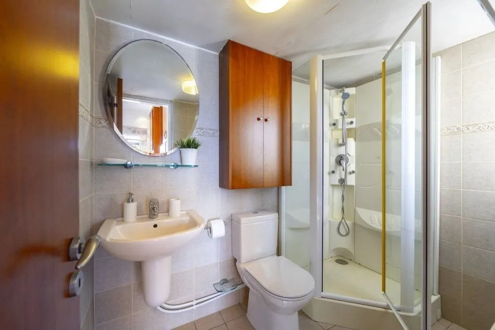 Meneou Beachfront Villa 5